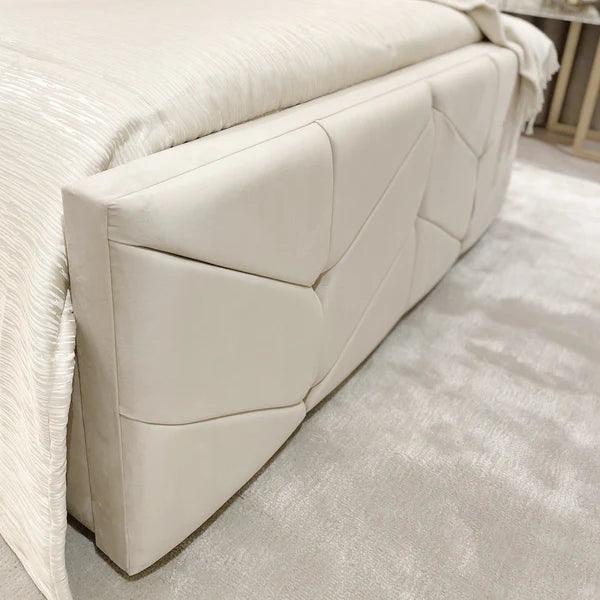 Ashton Vanilla Velvet Premium Chevron Bed